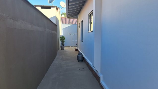 CA1439 (8)